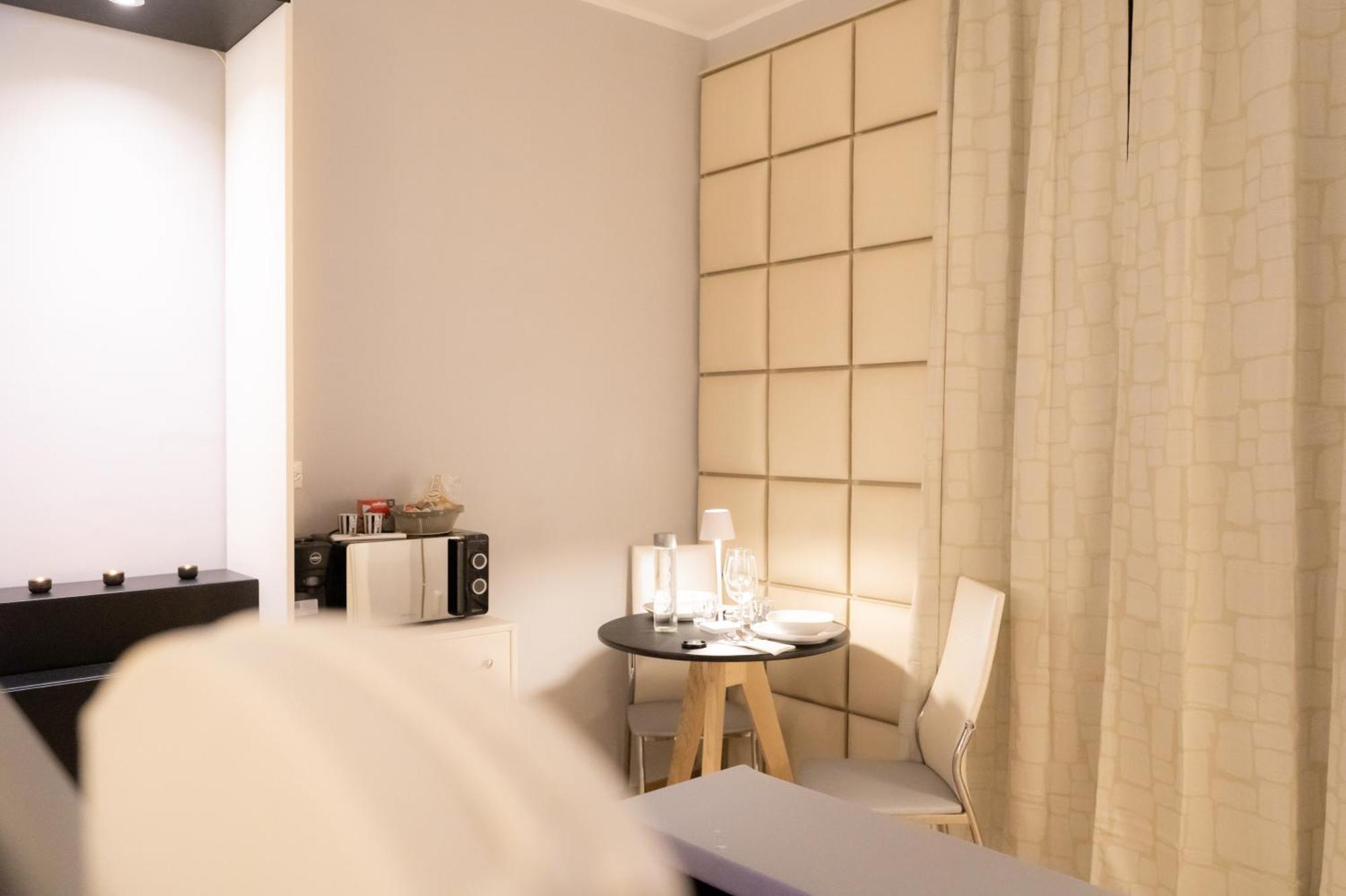 Alma Suites - Il Nido D'Amore Livorno Exterior photo